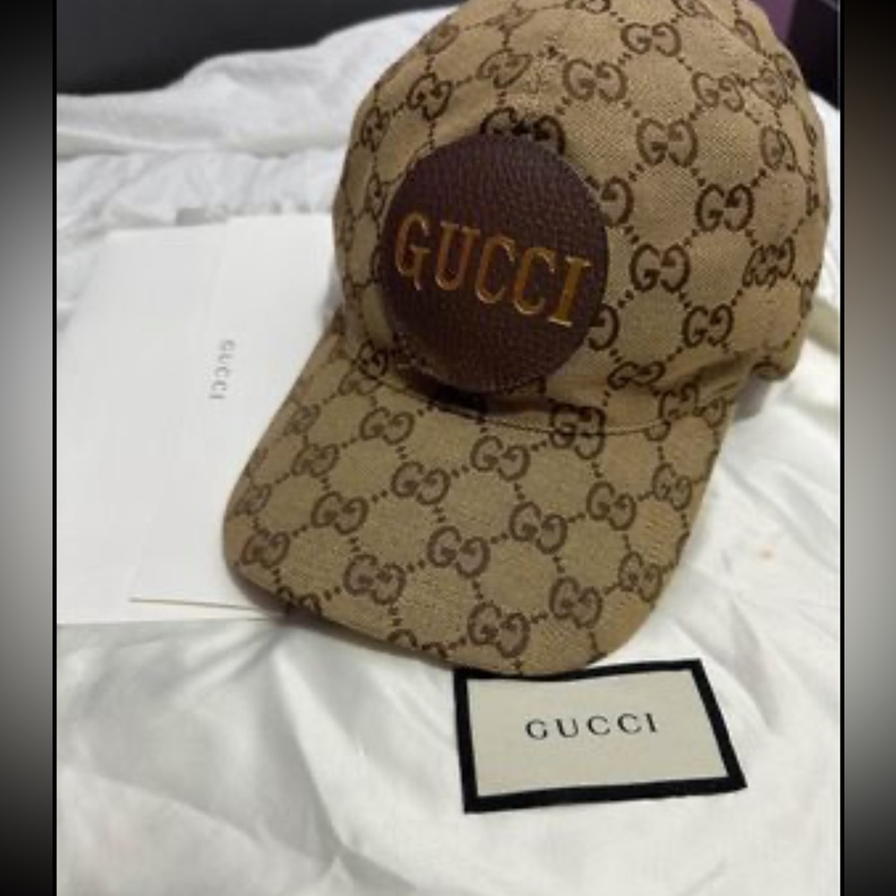 gucci monogram baseball hat